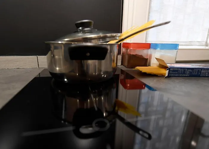 アパート Fram Termini Station