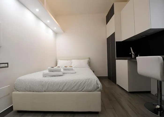 Fram Termini Station アパート