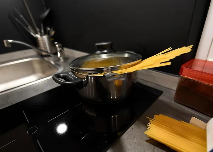 アパート Fram Termini Station ローマ